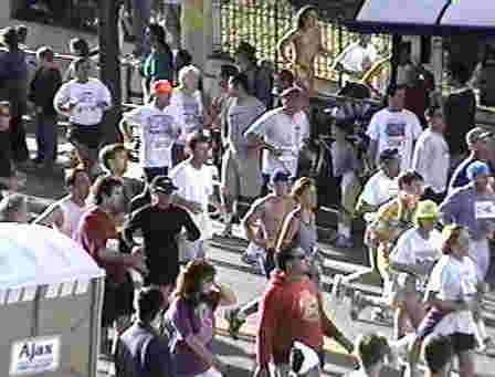 Bay to Breakers Race, large group of people running race.