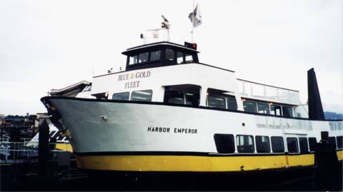 Photo of the ferry boat to Alcatraz