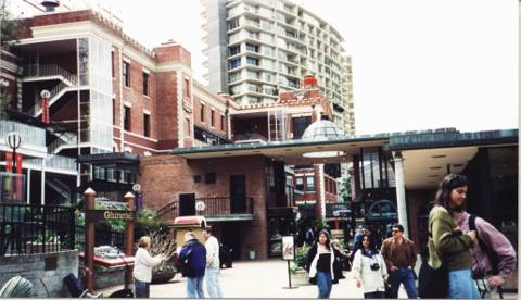 Ghirardelli Mall